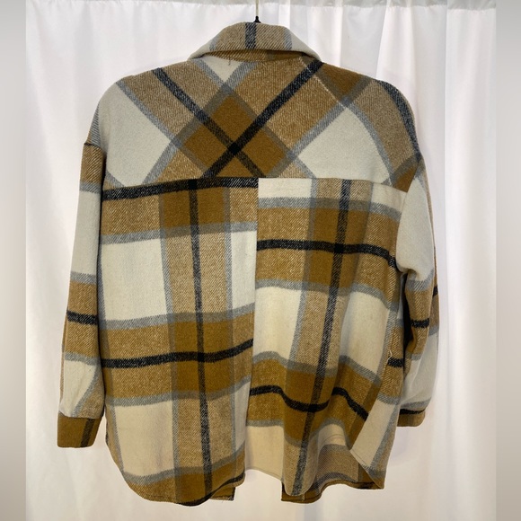 Caramel and White Flannel - Picture 3 of 5